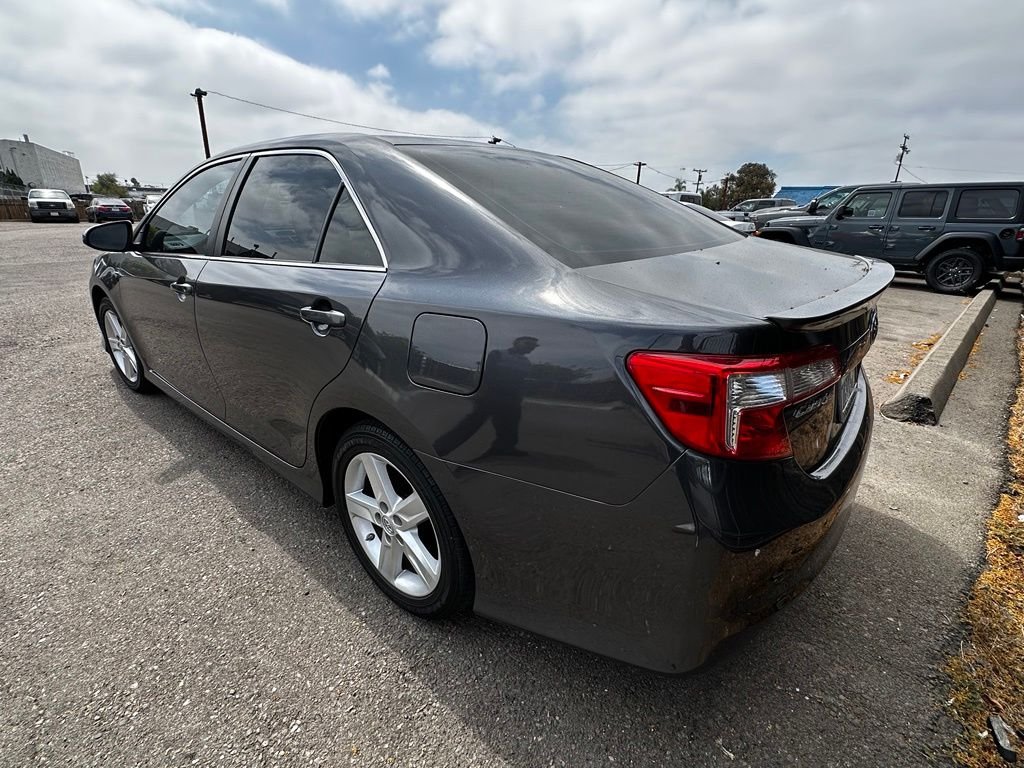 Used 2014 Gray Toyota SE image 25