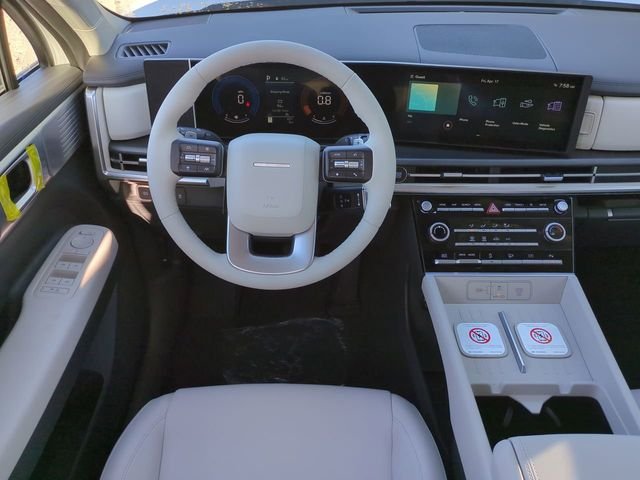 New 2026 White Hyundai SE FWD image 39