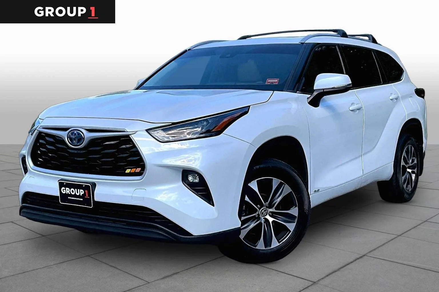 2022 Toyota Highlander Hybrid XLE