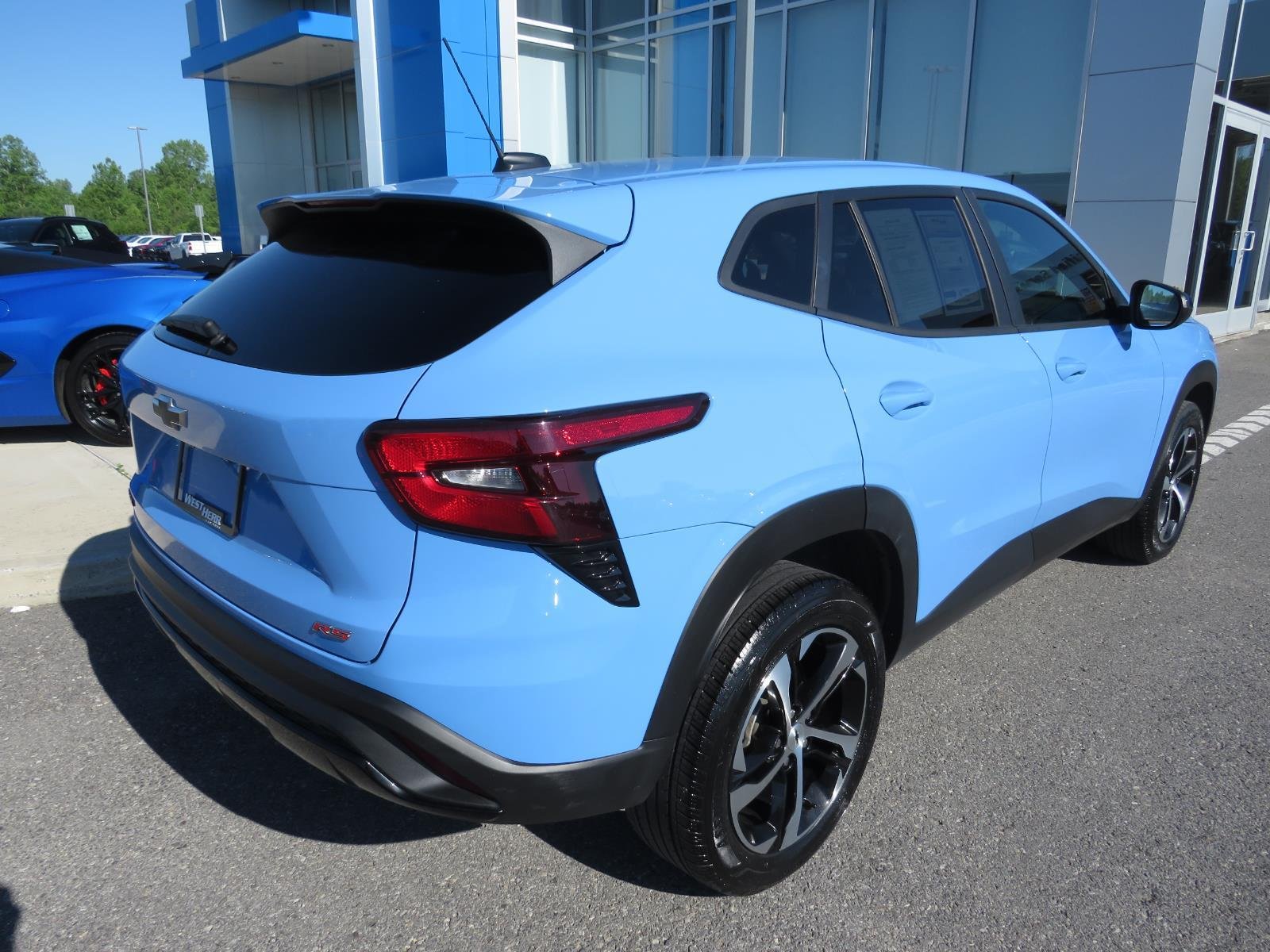 Used 2024 Blue Chevrolet 1RS image 6