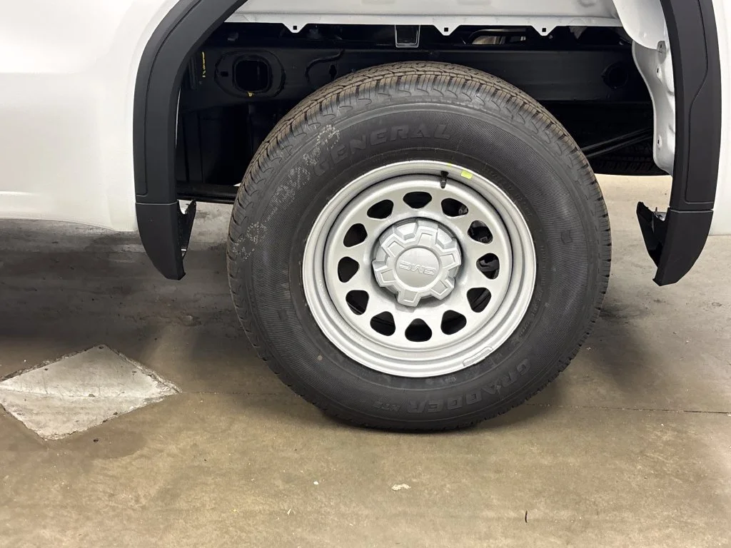2026 GMC Sierra 1500 Pro - Photo 13