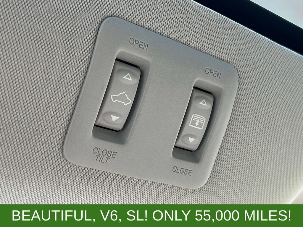 Used 2020 Blue Nissan SL image 34