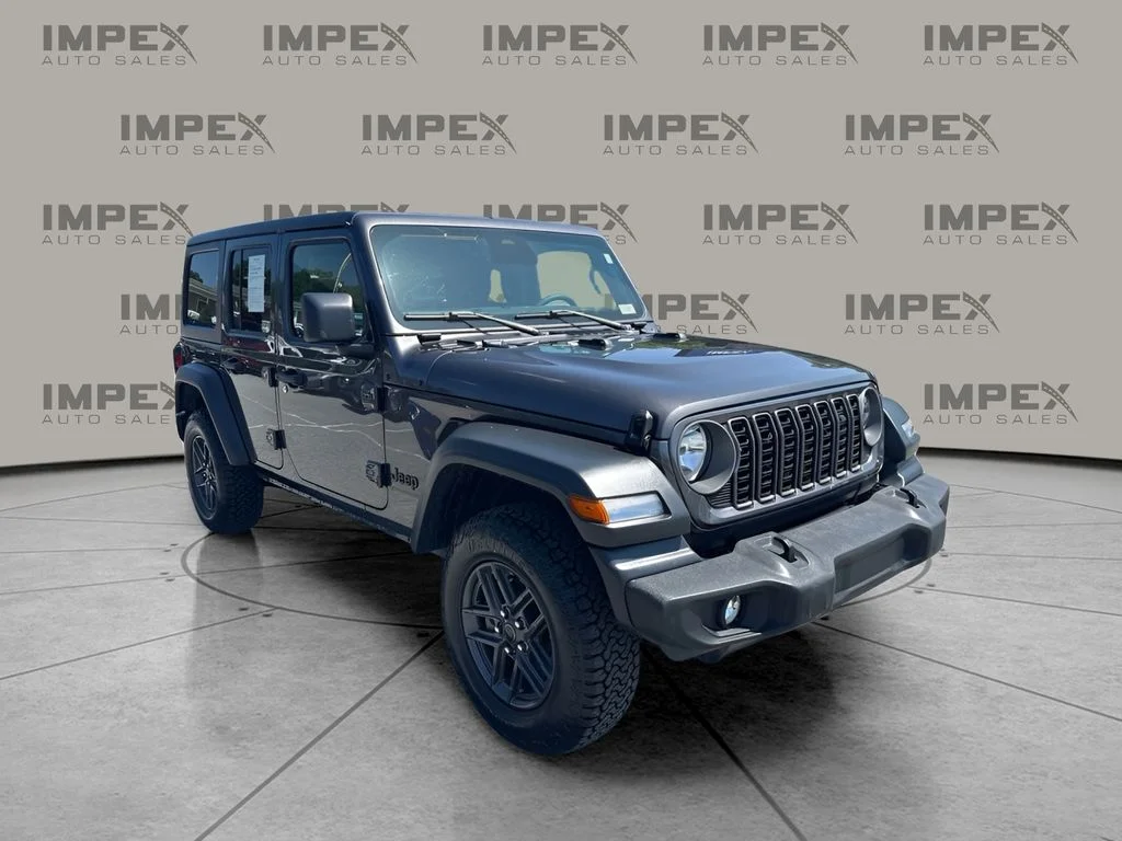 Used 2025 Gray Jeep Sport S image 4