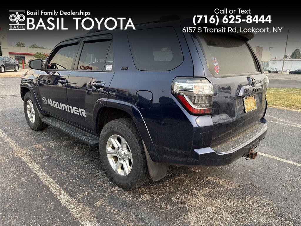 Used 2020 Nautical Blue Metallic Toyota SR5 Premium image 1