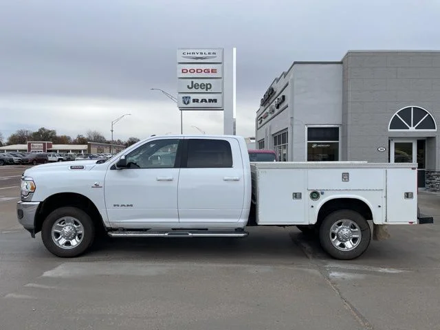 2021 RAM 3500 Big Horn 4X4 Crew Cab LWB's photo