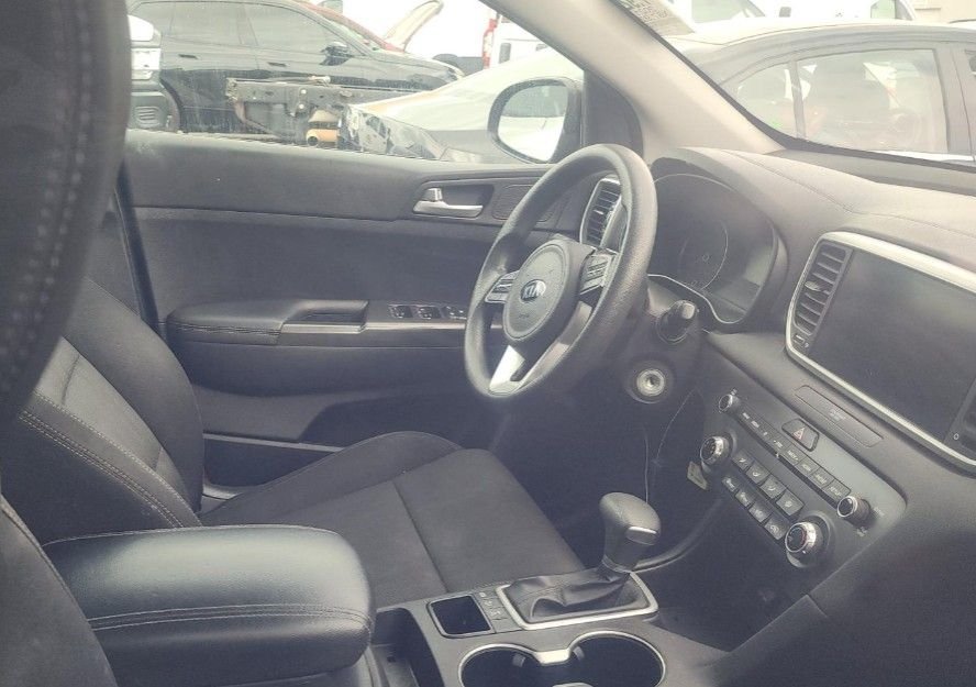 Used 2021 Red Kia LX image 6