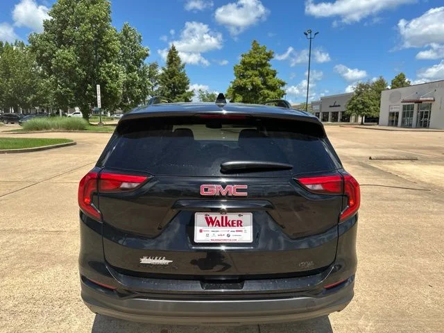Used 2020 Black GMC SLT image 11