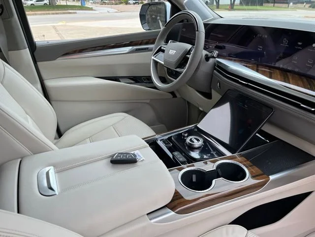 2026 Cadillac Escalade ESV Platinum Sport - Photo 26