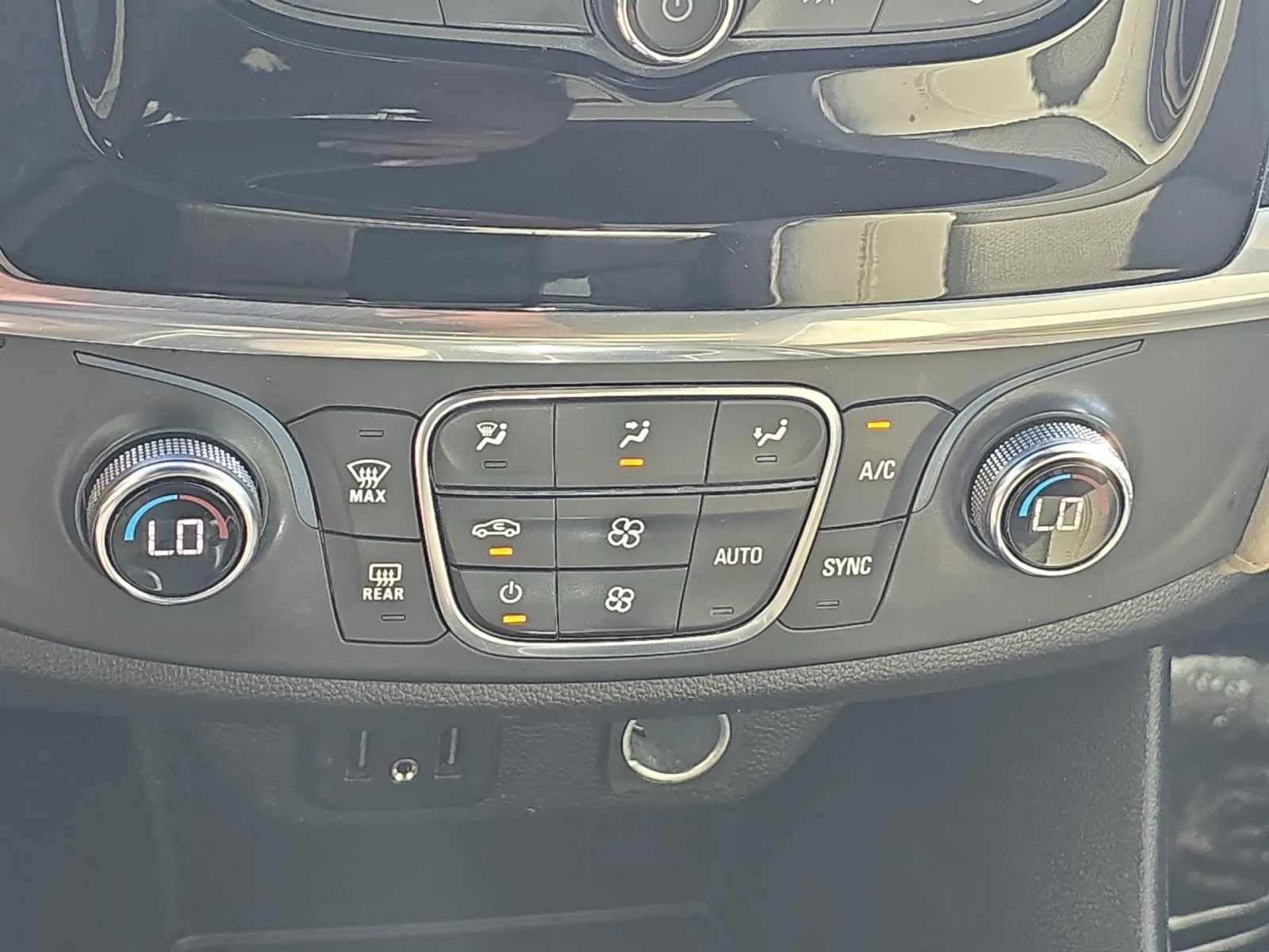 Used 2022 Mosaic Black Metallic Chevrolet LS image 17