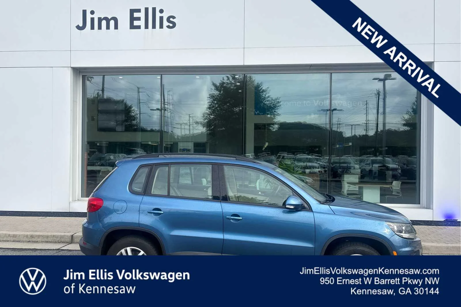 2017 Volkswagen Tiguan 2.0T S's photo