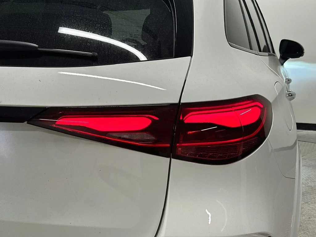 Certified Used 2026 Polar White Mercedes-Benz GLC 300 image 33