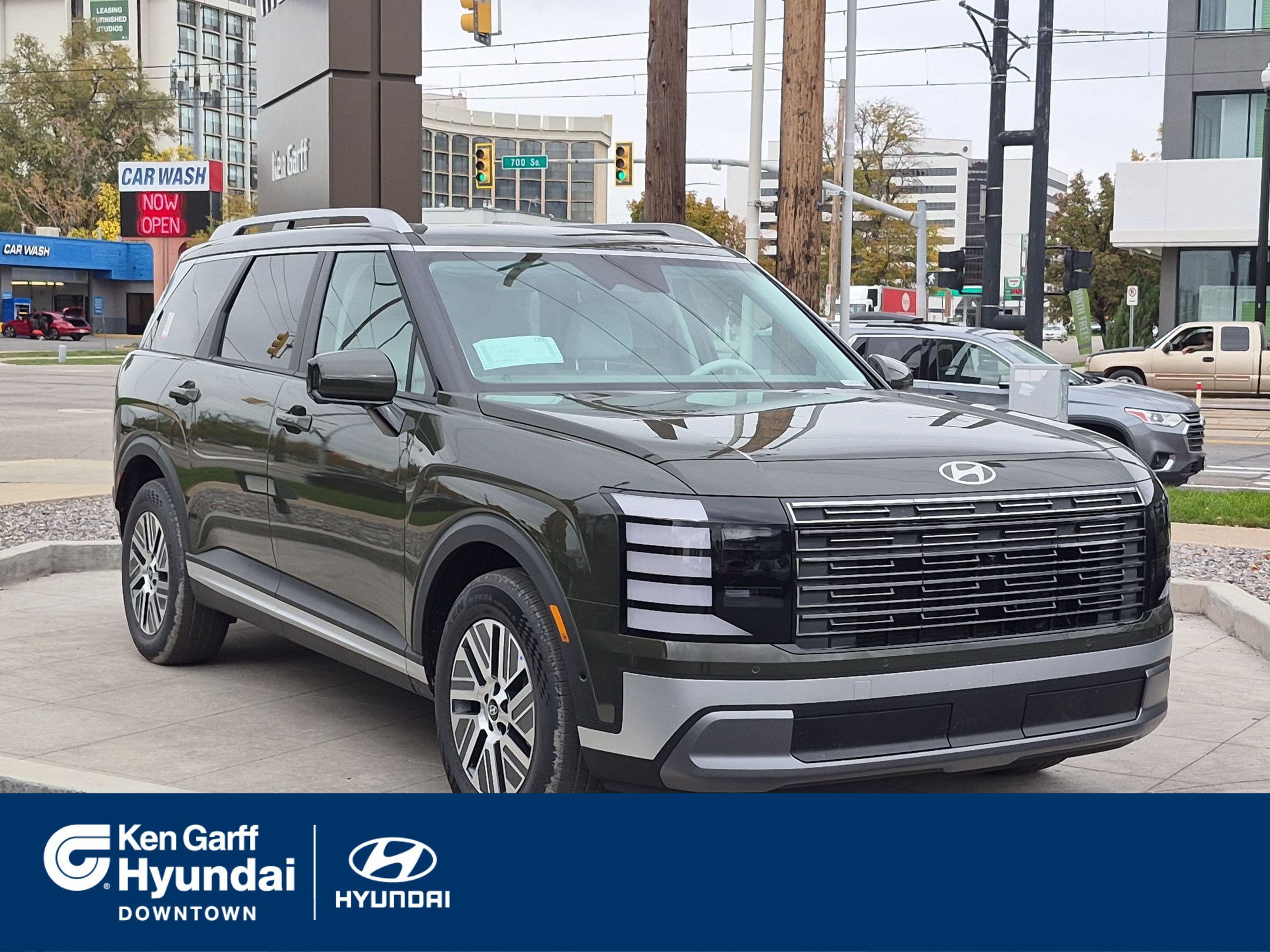 New 2027 Titan Green Pearl Hyundai SEL Premium 7P image 1