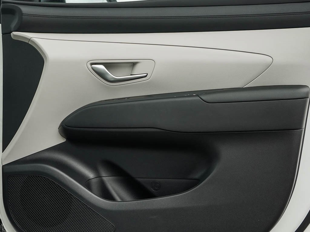 New 2026 Serenity White Pearl Hyundai SEL AWD image 10