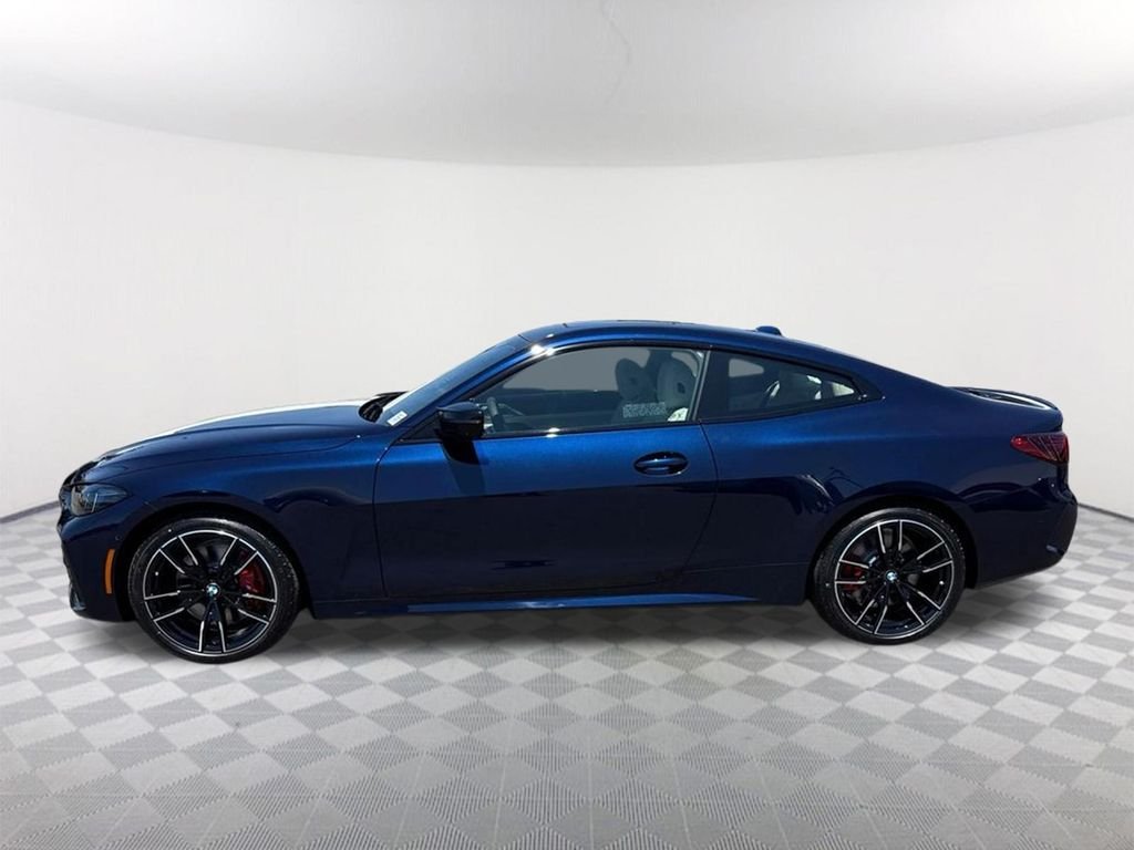 2026 BMW 4 Series M440i - Photo 8