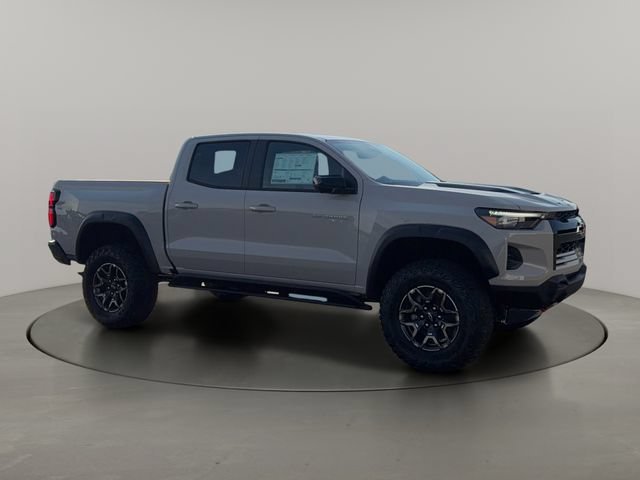 2026 Chevrolet Colorado ZR2 - Photo 12