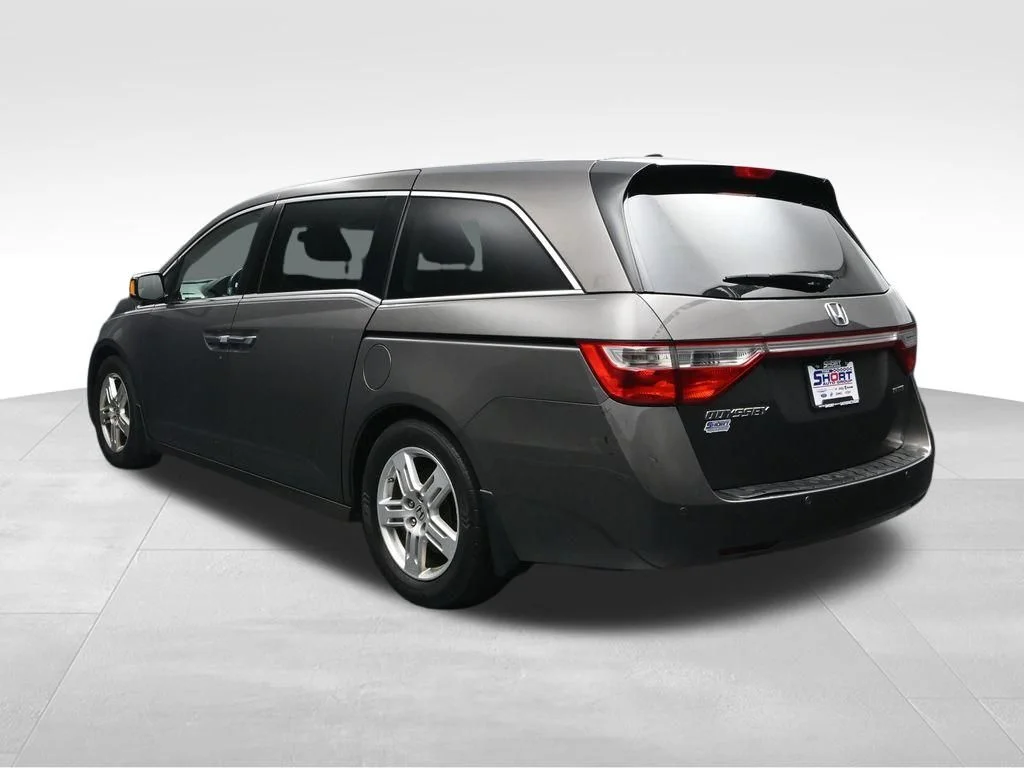 Used 2012  Honda Touring image 3