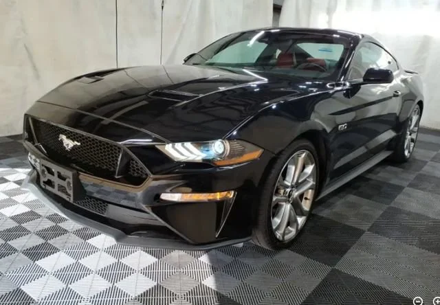 2022 Ford Mustang GT Coupe Premium's photo