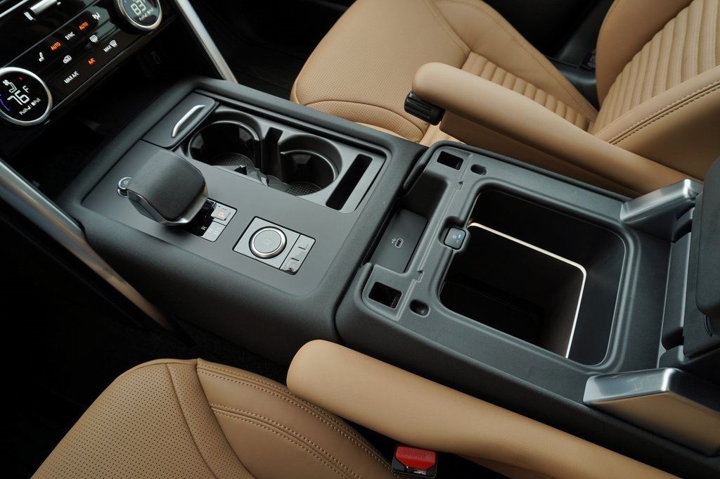 2026 LAND ROVER DISCOVERY - Image 31