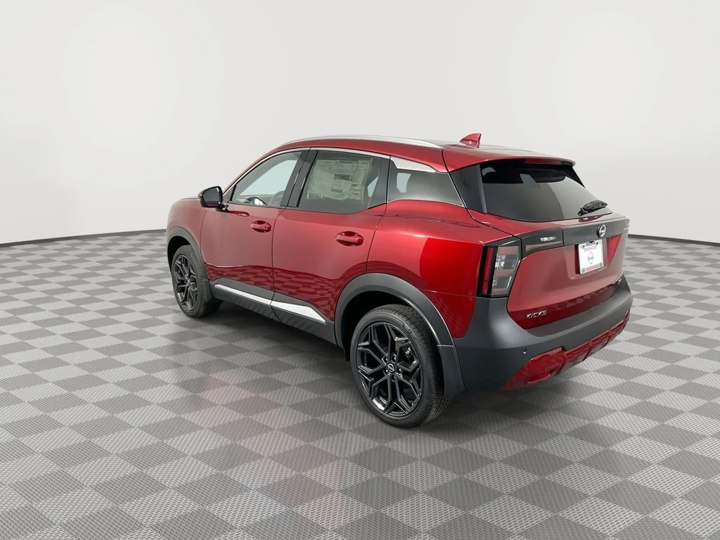 2025 Nissan Kicks SR - Photo 6