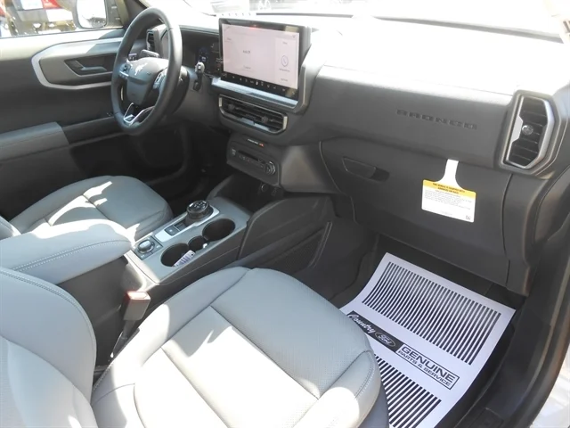 New 2026 Space White Metallic FORD Badlands® image 8