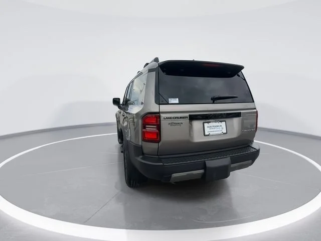 Used 2025 Brown Toyota Base image 7