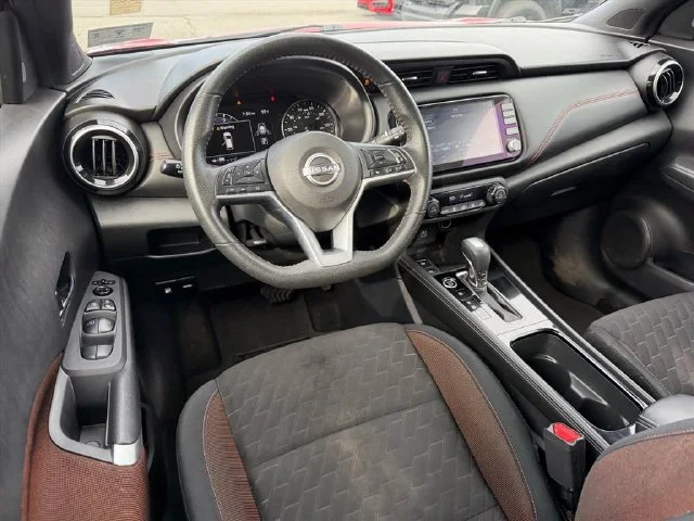 Used 2023 Red Nissan SR image 7