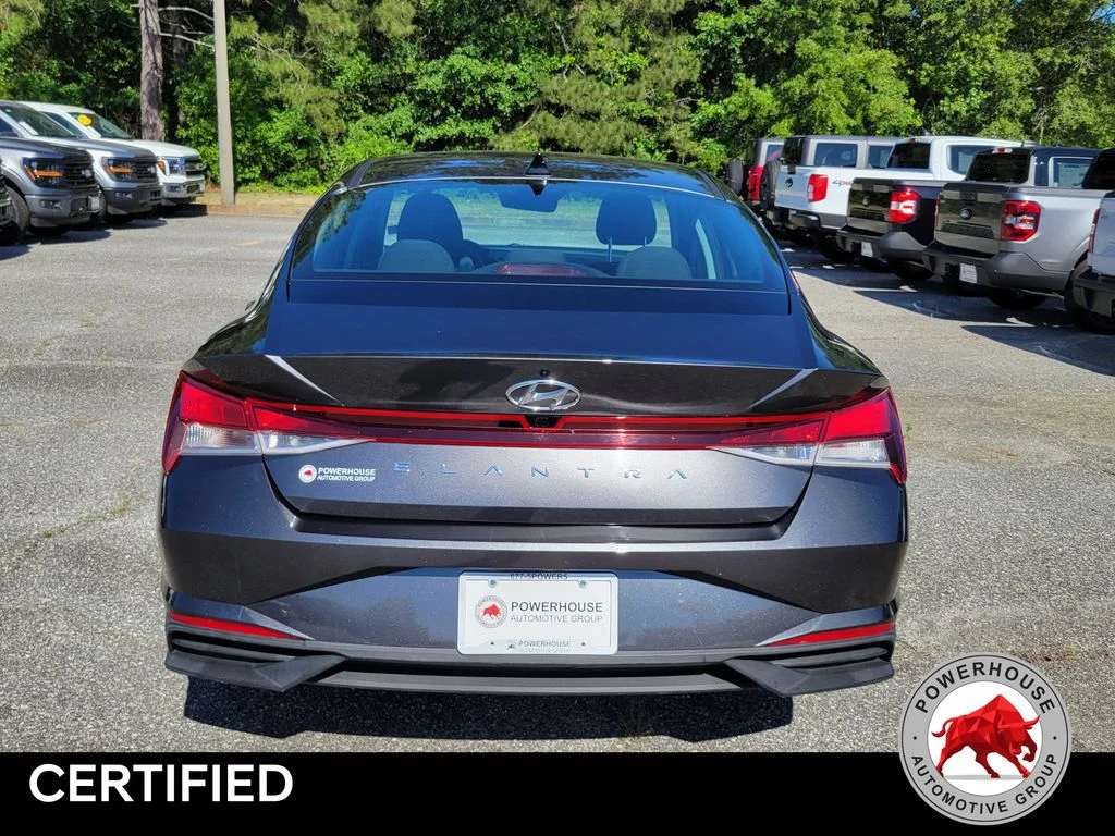 Used 2021 Gray Hyundai SEL image 4