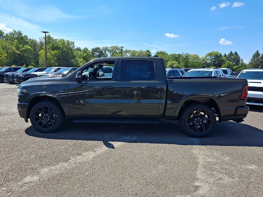 New 2027 Tank Exterior Paint RAM Laramie image 5