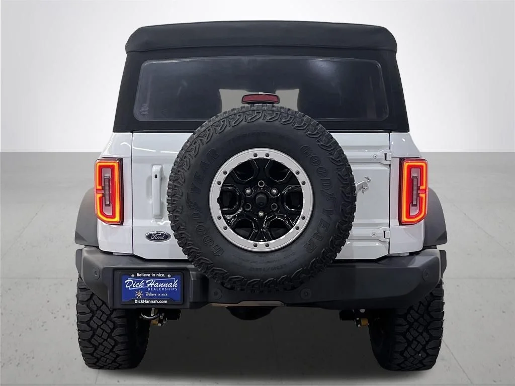 Used 2022 White Ford Outer Banks image 11
