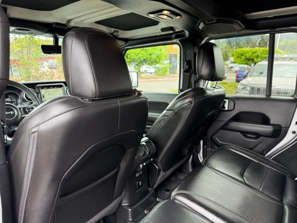 Used 2023 Silver Jeep Sahara 4xe image 31