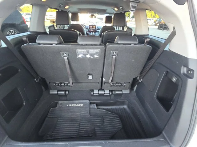 Used 2024  Honda EX-L image 10
