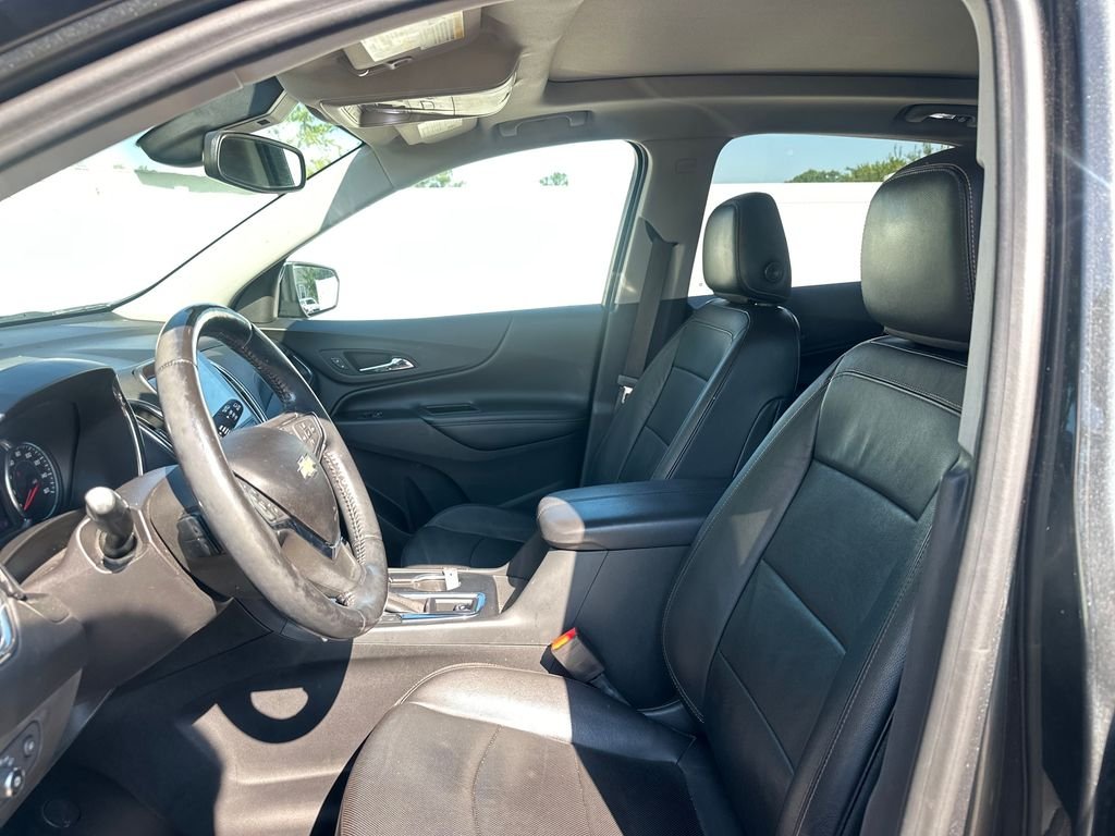 Used 2020 Gray Chevrolet Premier image 11