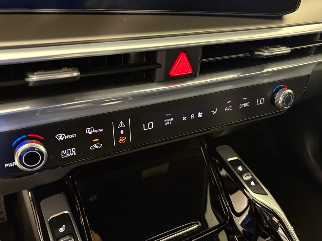 New 2026 Snow White Pearl Kia X-Line SX Prestige AWD image 27