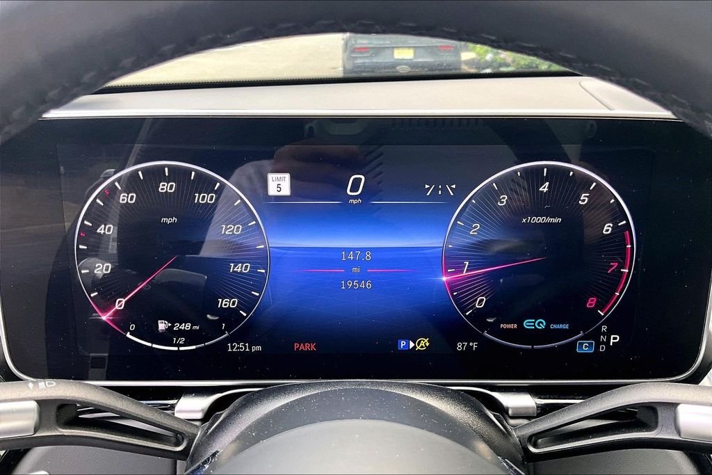 Certified Used 2022 Silver Mercedes-Benz S 580 image 22