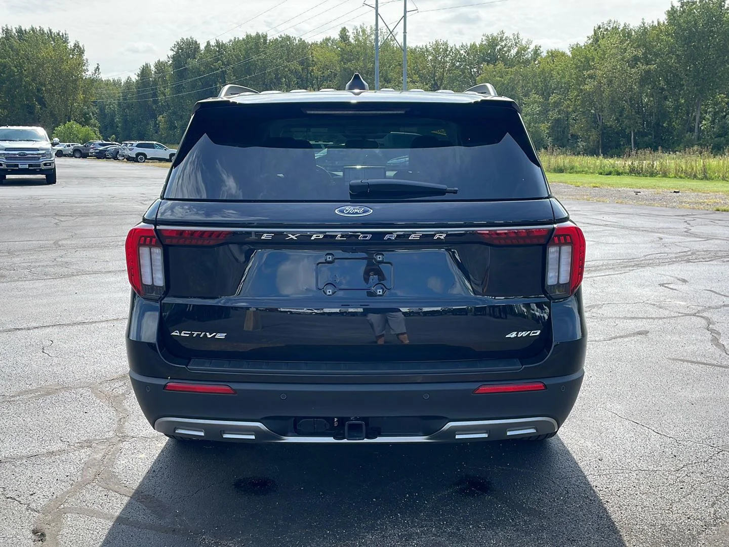 New 2026 Agate Black Metallic Ford Active w/200A Pkg image 4