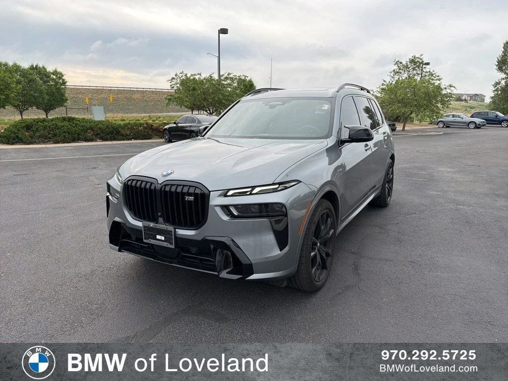 2025 BMW X7 M60i's photo