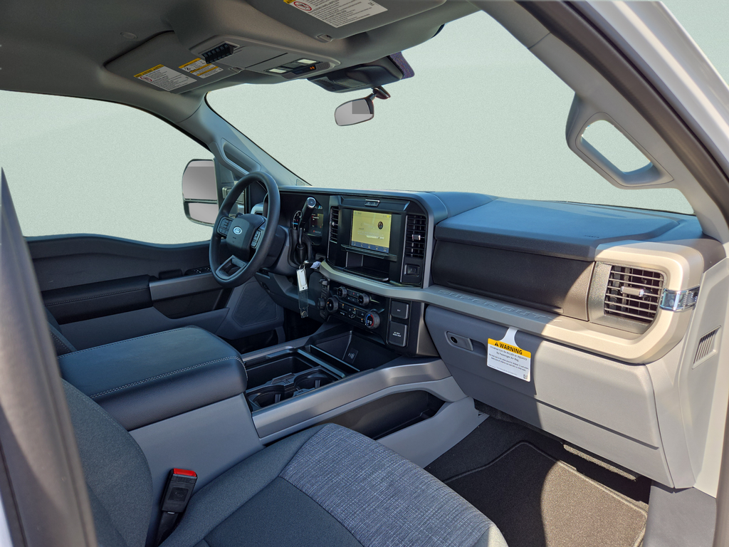 New 2026 Oxford White Ford F-350® XLT image 29