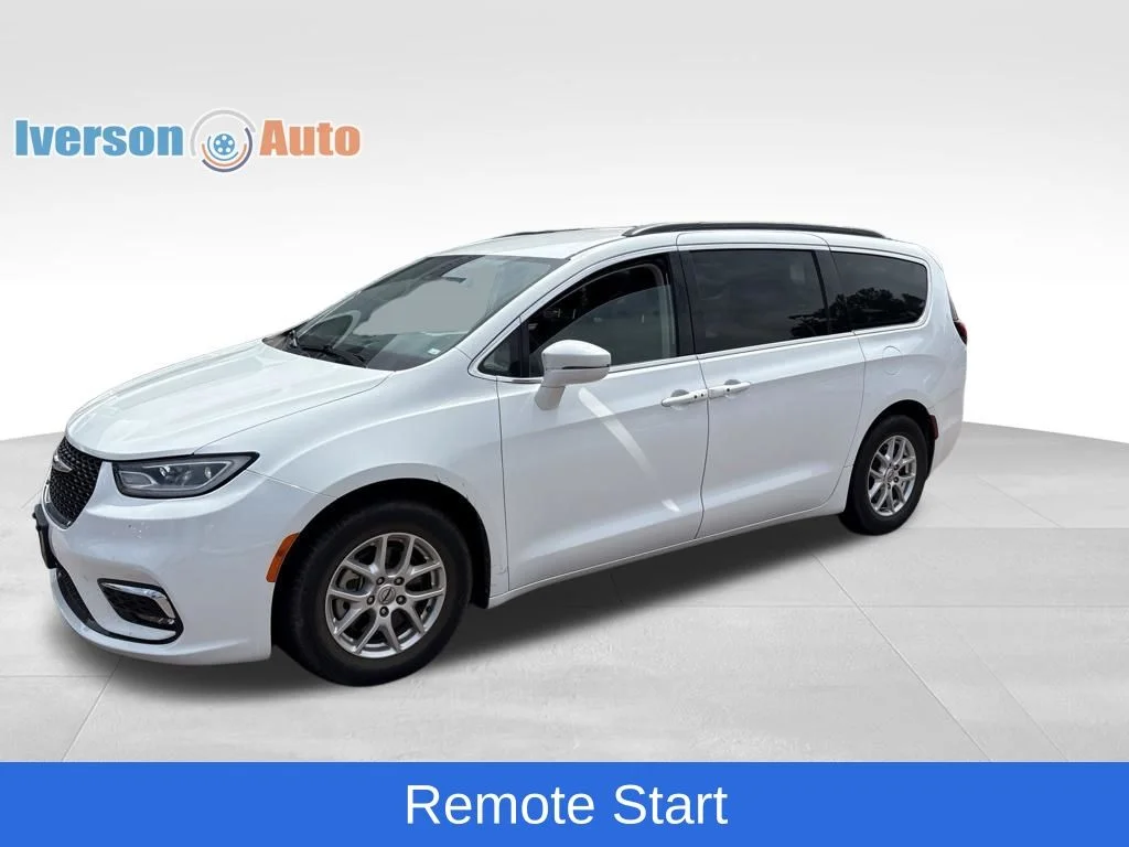 Used 2022 White Chrysler Touring L image 8