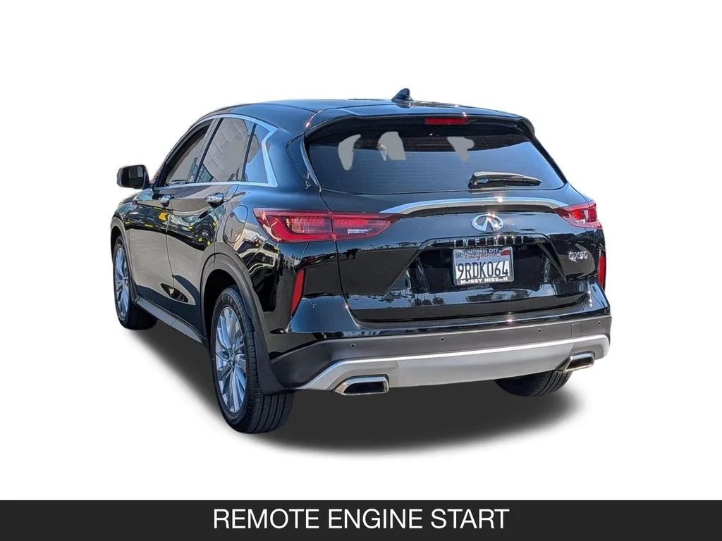 Used 2024 Black INFINITI PURE image 7