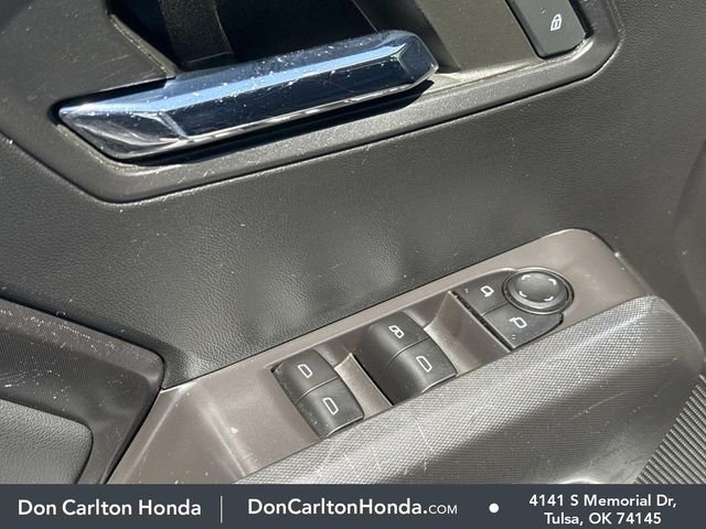 Used 2023 Summit White Chevrolet LT image 13