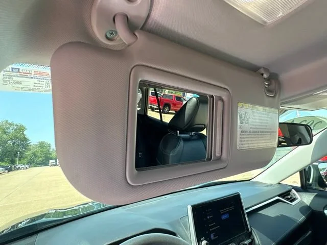 2024 Toyota RAV4 XLE Premium - Photo 30