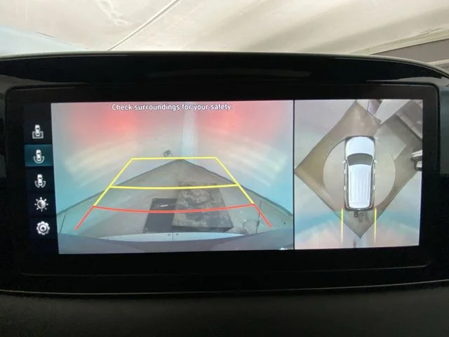 Used 2022 Green Hyundai Calligraphy image 17
