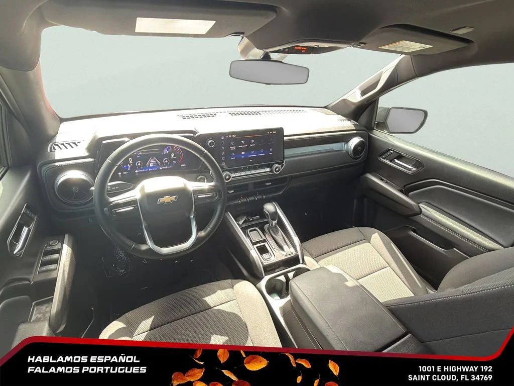 Used 2024 Radiant Red Tintcoat Chevrolet LT image 27