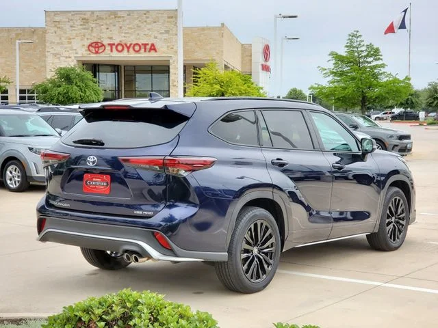 Certified Used 2025  Toyota XSE image 5