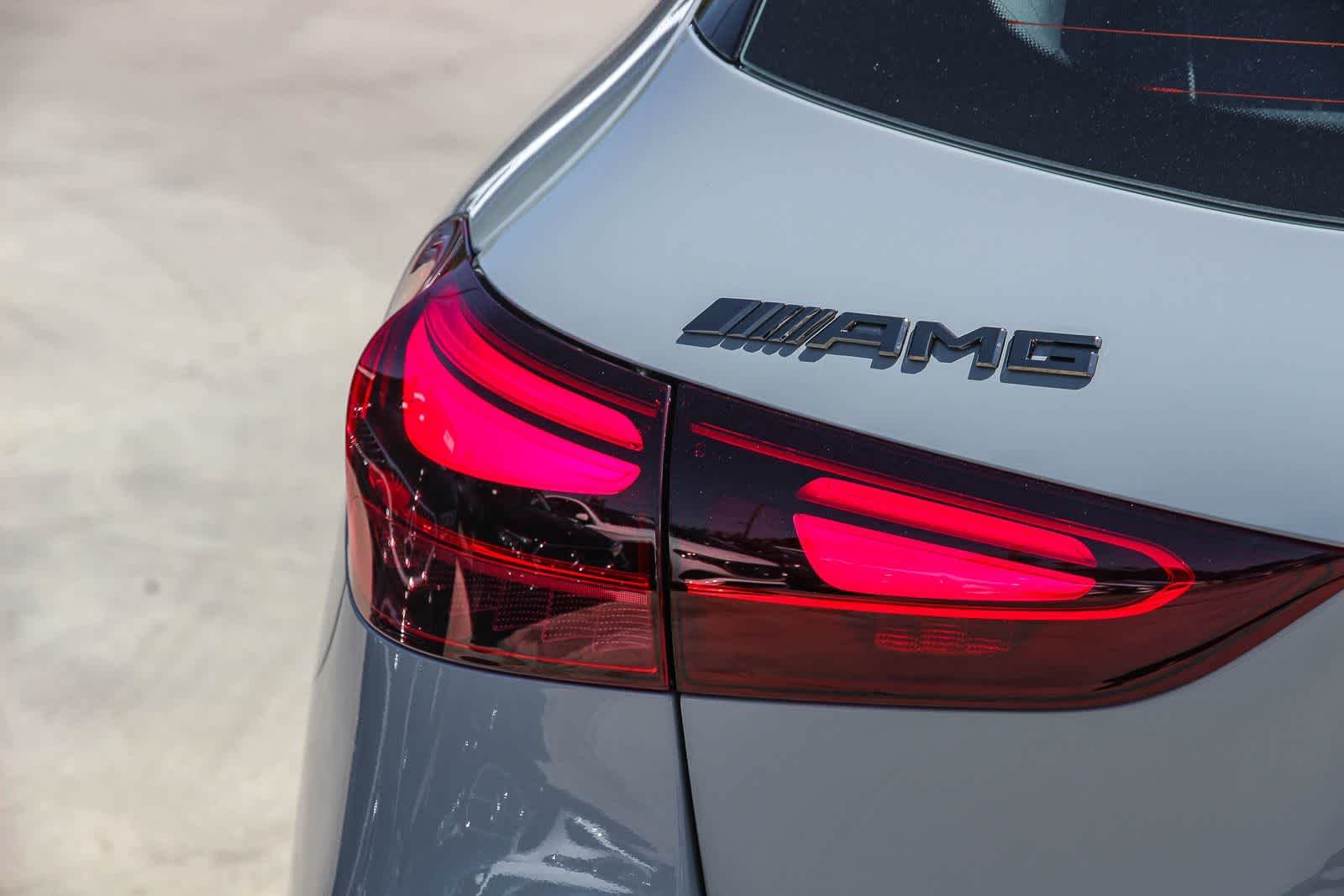 New 2026 MANUFAKTUR Alpine Grey Mercedes-Benz AMG® GLA 35 image 7