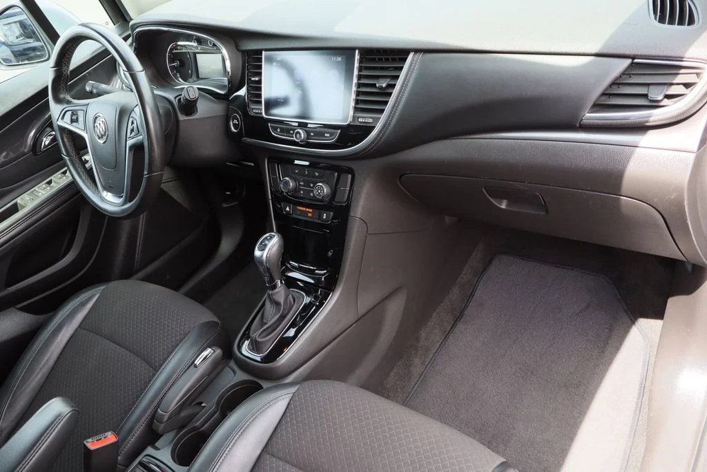 Used 2019 Gray Buick Preferred image 27