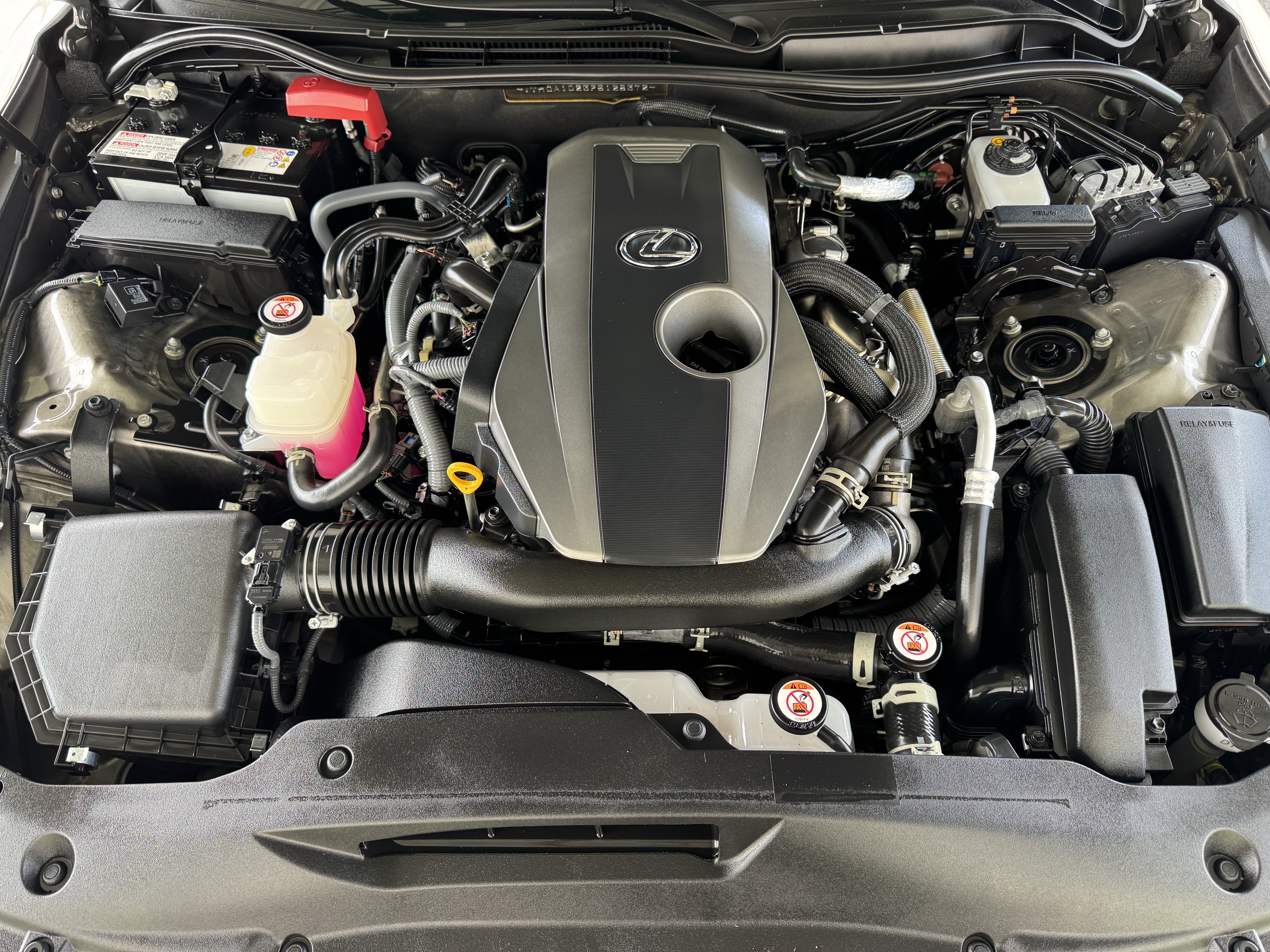 2023 Lexus IS 300 - Photo 25