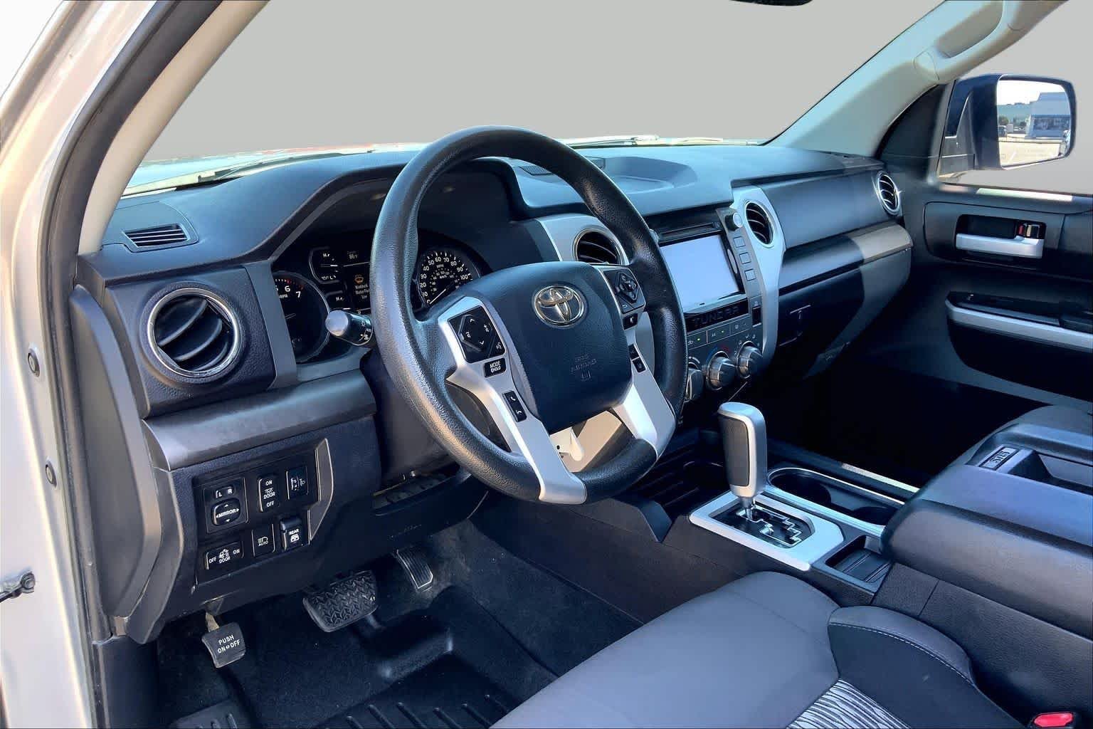 Used 2019 Silver Sky Metallic Toyota SR5 image 17
