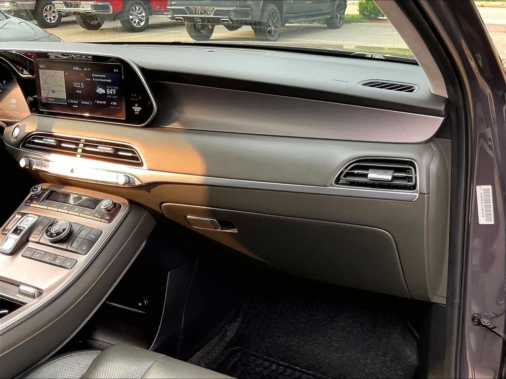 Used 2020 Brown Hyundai Limited image 13