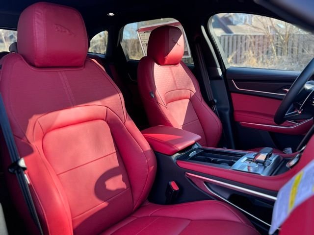 2026 Jaguar F-Pace R-Dynamic S - Photo 20